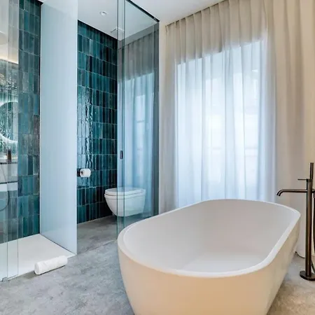 Wonderful Ac Terrace Madeleine Opera